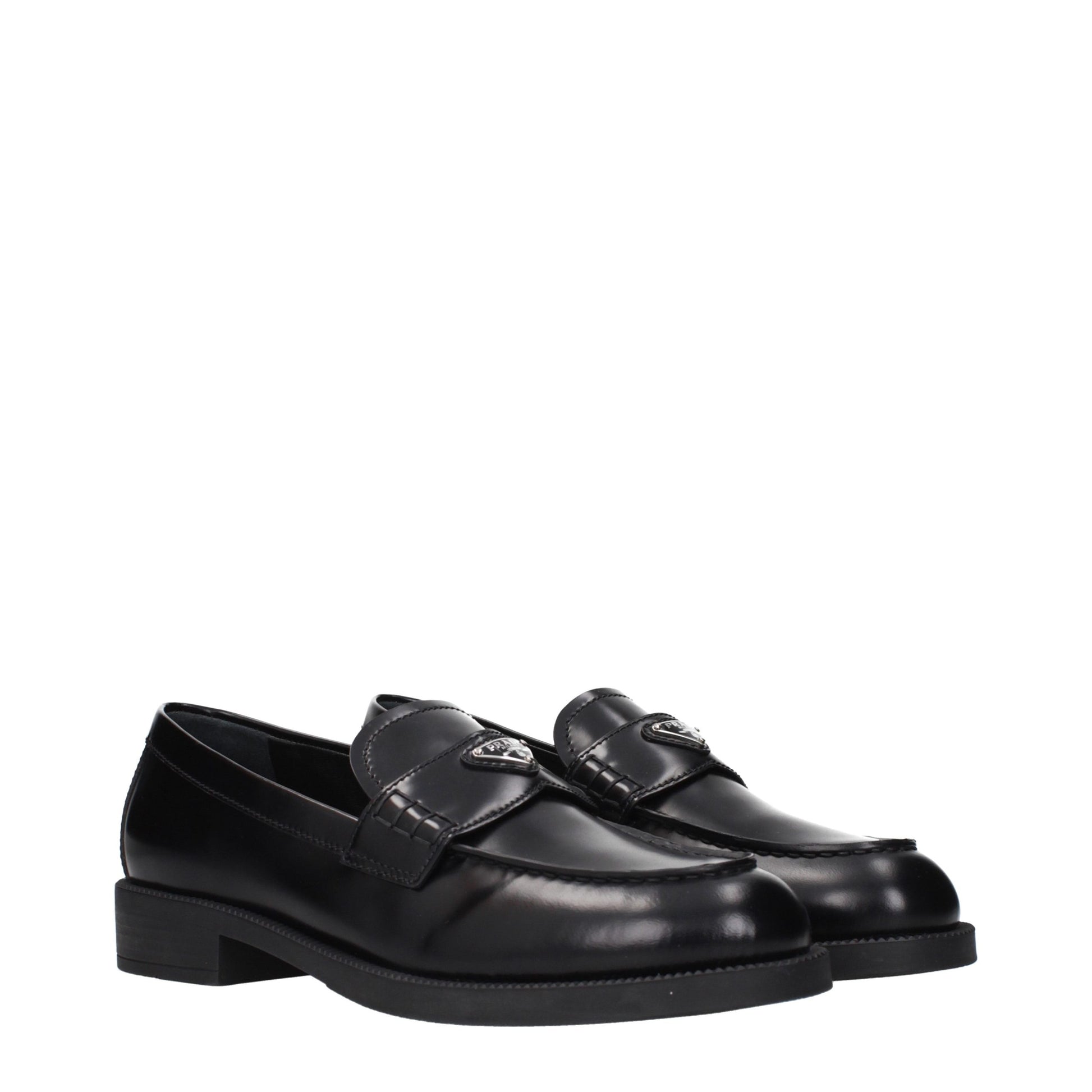 Black Leather Slip-On Loafers - Élégance Sélective