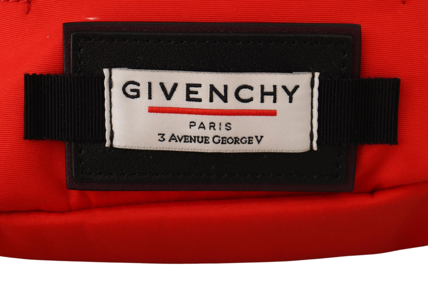 Givenchy Elegant Large Bum Belt Bag in Red and Black - Élégance Sélective