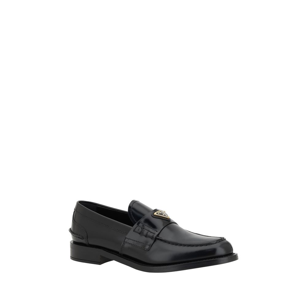 Prada Black Leather Logo Loafers - Élégance Sélective