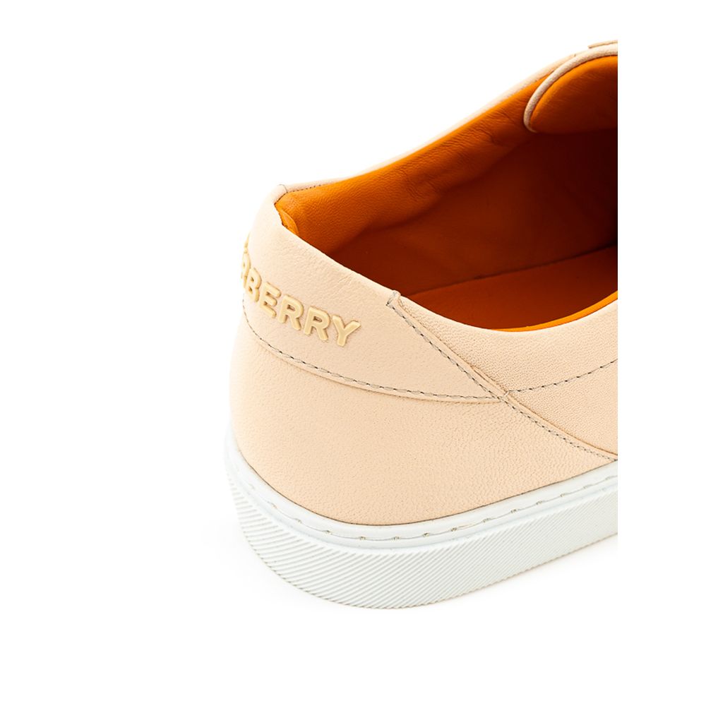 Burberry Pink Leather Sneaker - Élégance Sélective