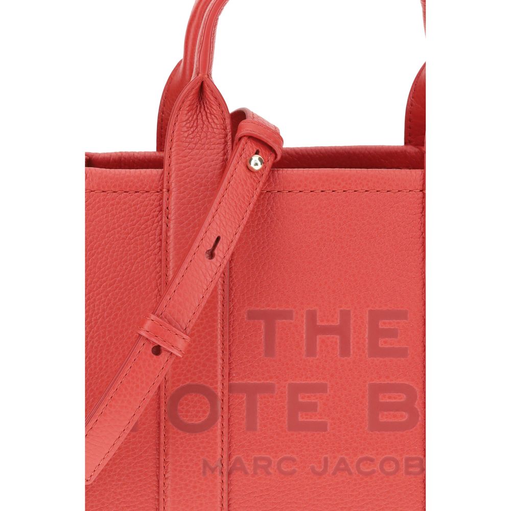 Red Calf Leather Bos Taurus Handbag - Élégance Sélective