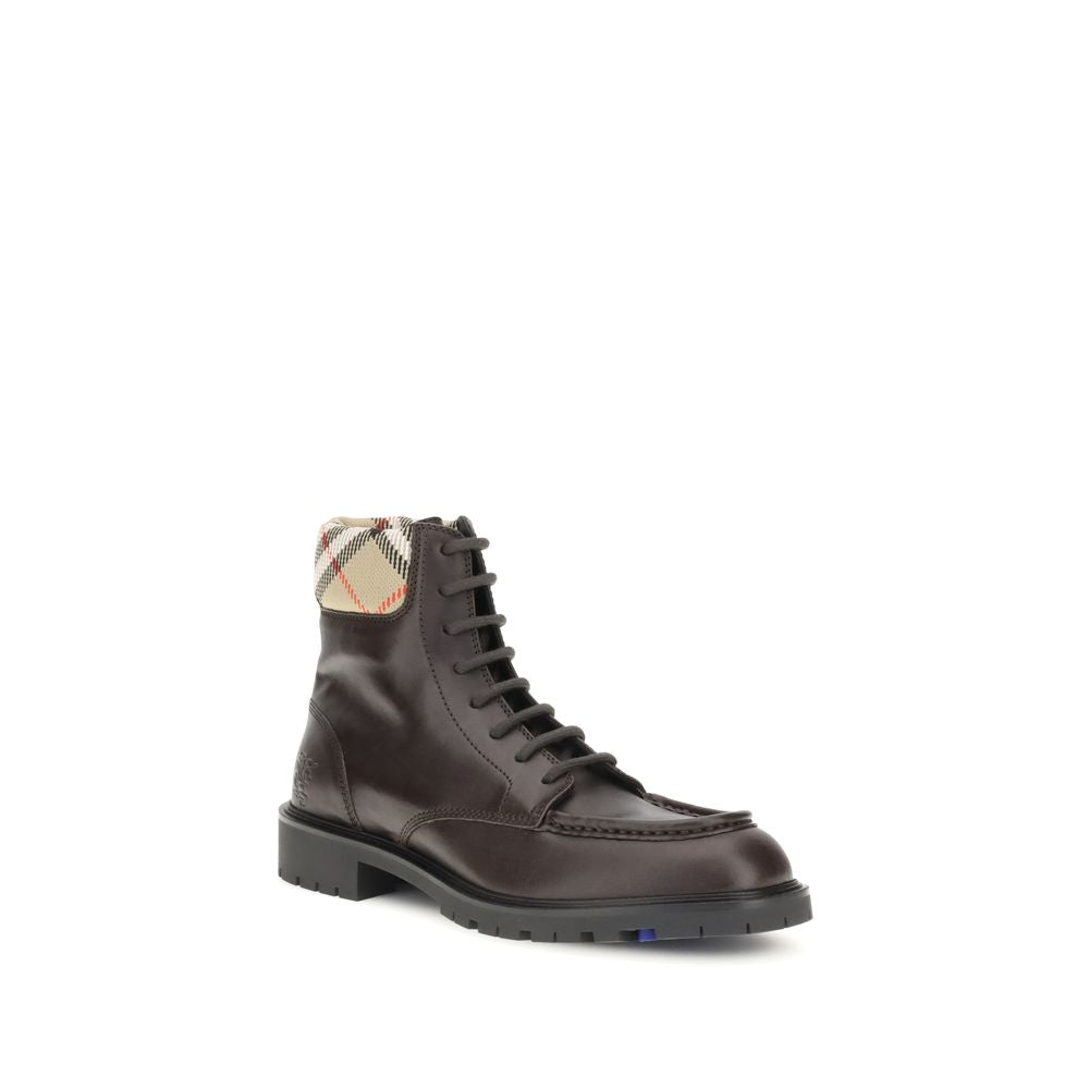 Brown Calf Leather Bos Taurus Lace-Up Boots - Élégance Sélective